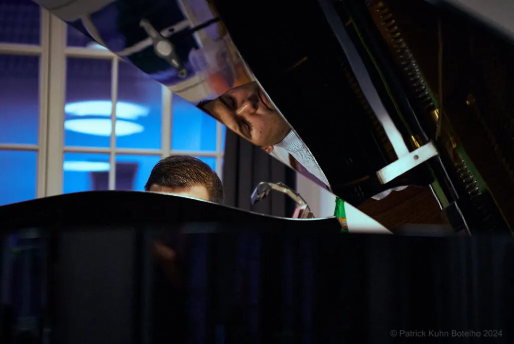 Piano bei der Jam Session im Kons