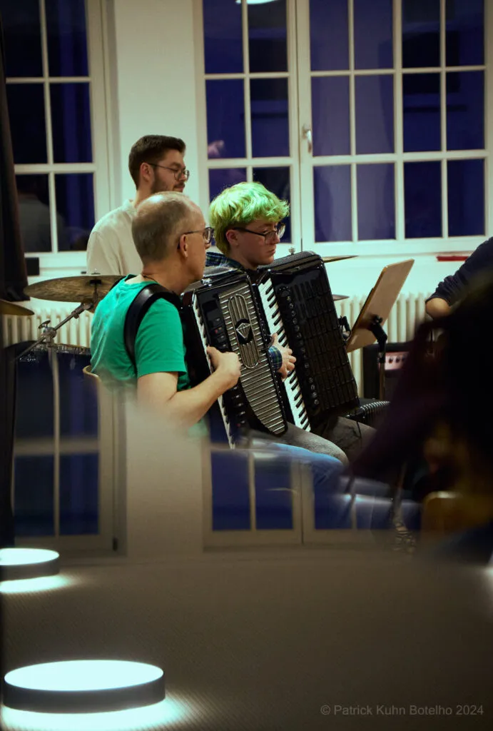 Akkordeon bei der Jam Session im Kons