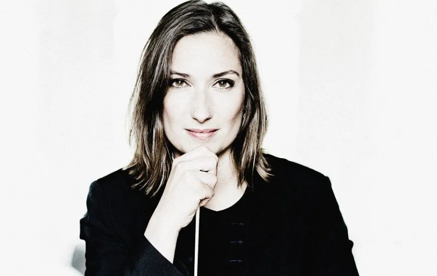 Ariane Matiakh ConductorPhoto: Marco Borggreve Ariane Matiakh