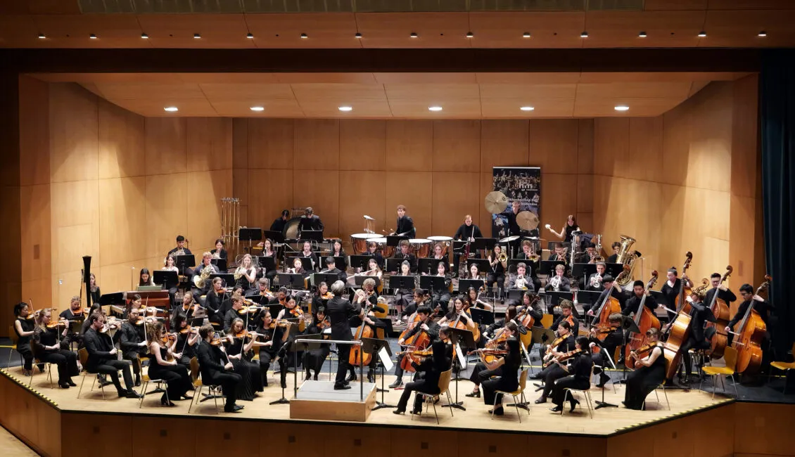 Foto des Hochschulorchesters der HfM Trossingen