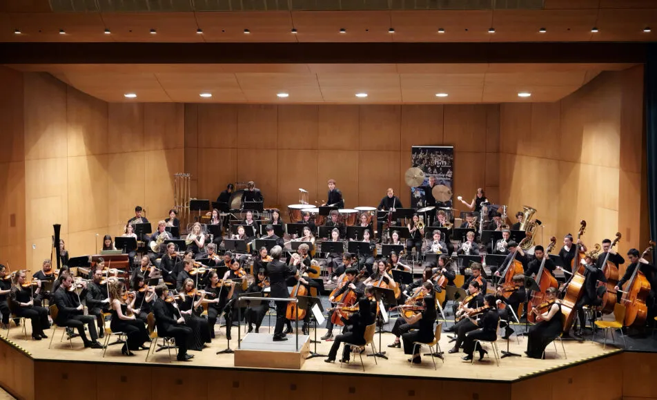 Foto des Hochschulorchesters der HfM Trossingen