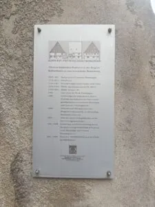 Über 500 Jahre Geschichte stecken in diesem Gebäude. Foto: Larissa Schütz 
