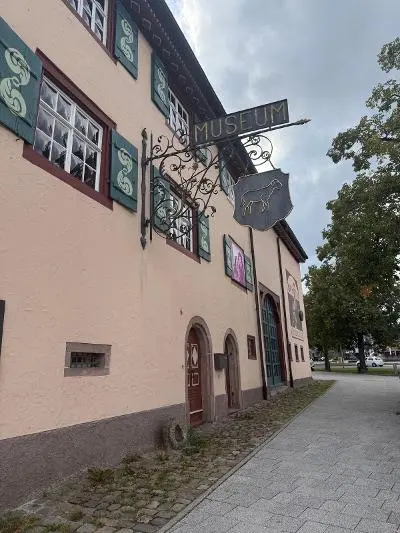 Das Auberlehaus ist ein altes Bauernhaus, das 1718 erbaut wurde