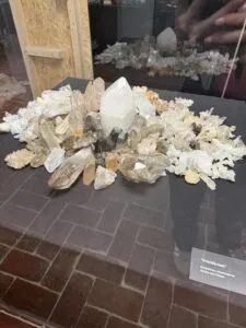 Das Museum besitzt eine umfangreiche Mineraliensammlug.